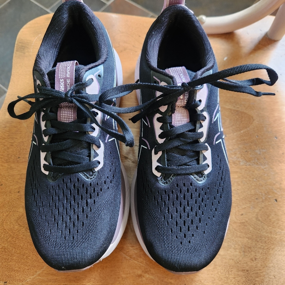 Asics Gildride Max  Women's Black and Pink Sneakers